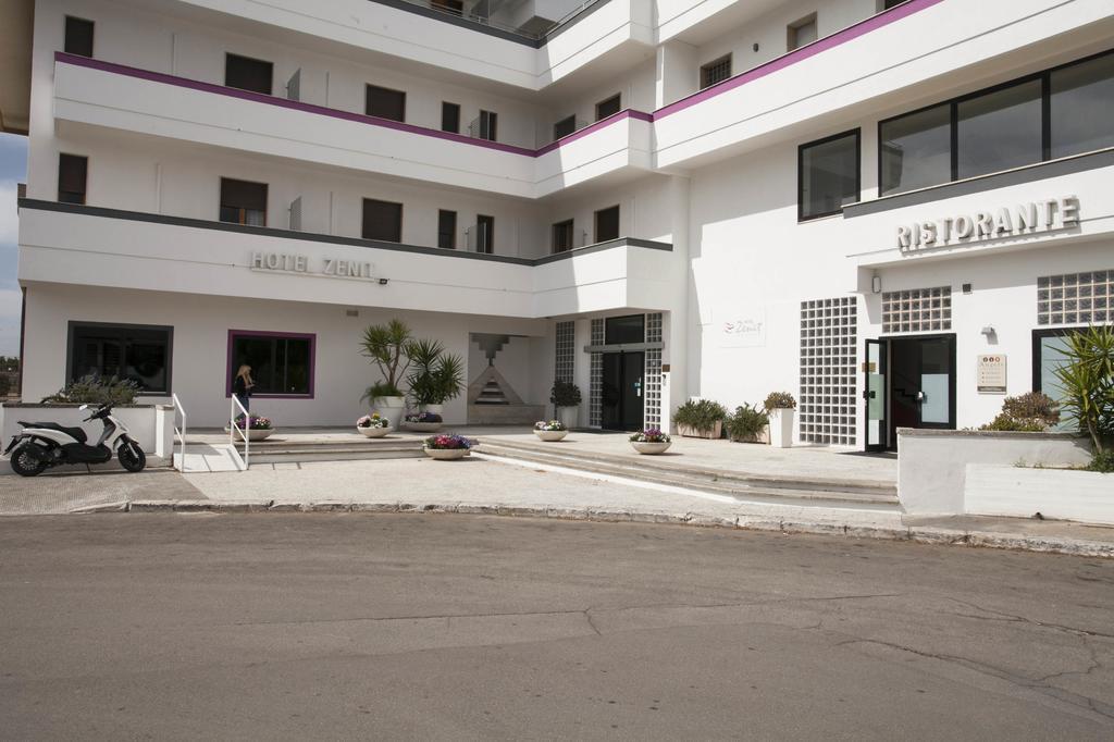 לצ'ה Hotel Zenit Salento מראה חיצוני תמונה