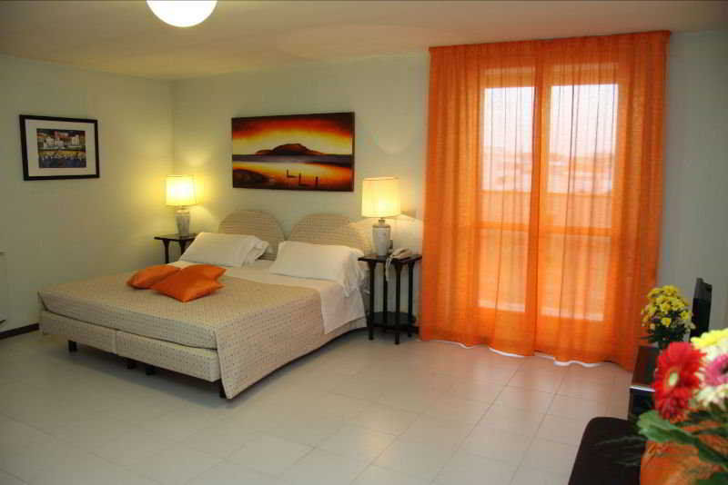 לצ'ה Hotel Zenit Salento מראה חיצוני תמונה